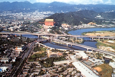 臺(tái)北圓山橋